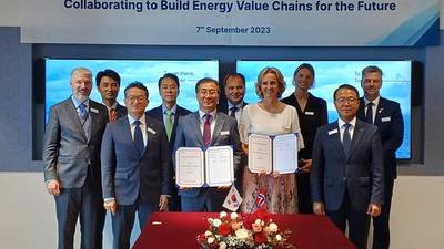 Key personnel, including Irene Rummelhoff, Executive Vice President of Marketing, Midstream, and Processing at Equinor, Ingunn Svegården, Senior Vice President of Renewables Asia-Pacific at Equinor and Jeon-hyuk Lee, Head of the Energy Division at POSCO International, were in attendance. 